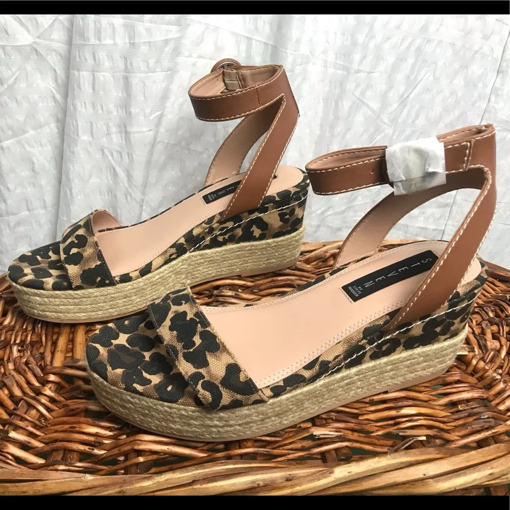 STEVE MADDEN Wedge Kippie Animal Print Espadrille 10
